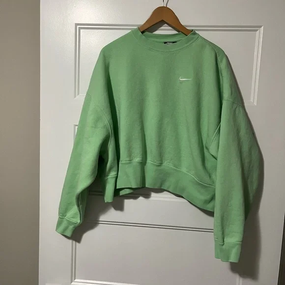 Nike Swoosh Sweatshirt Cropped 🤩 - Picture 4 of 5